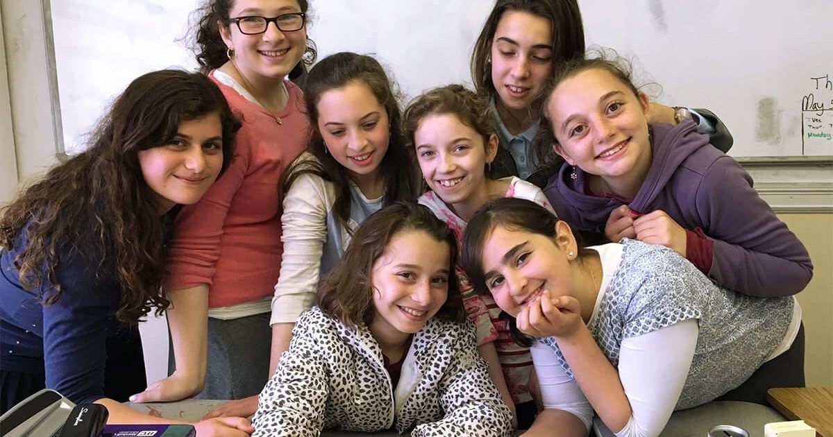 Bais Menachem Yeshiva Day School